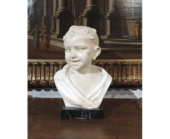 SCULTURA CON BAMBINO SORRIDENTE FINE DEL XIX SECOLO
