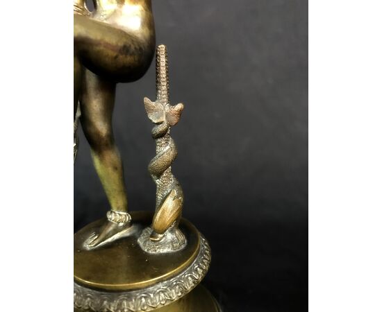 Bronze sculpture depicting "Venus removing her sandal", Italy, late 18th century Bronze sculpture depicting "Venus removing her sandal", Italy, late 18th century