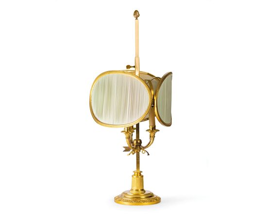Gilt bronze Bouillotte lamp - early 20th century, France Gilt bronze Bouillotte lamp - early 20th century, France