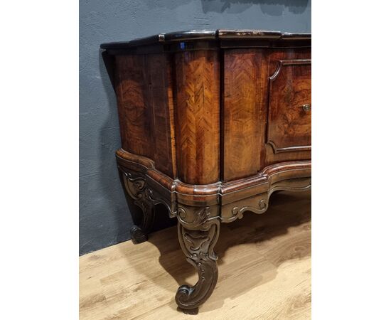 18th century Lombard walnut sideboard 18th century Lombard walnut sideboard