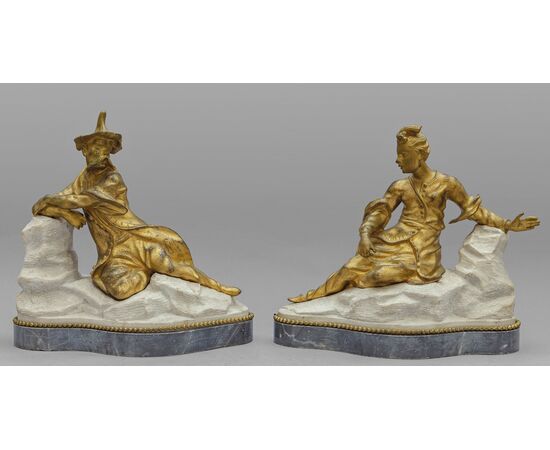 Pair of gilded bronze sculptures on marble base depicting Chinese figures, France, 18th century Pair of gilded bronze sculptures on marble base depicting Chinese figures, France, 18th century