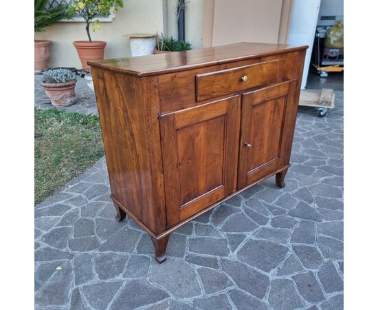 Venetian walnut cupboard from the late 1700s