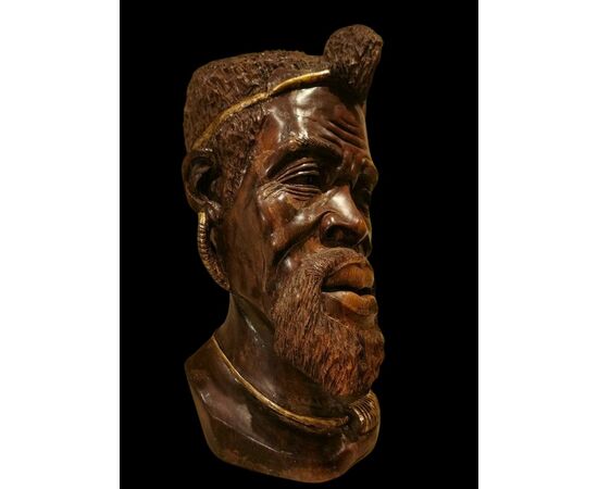 Large 19th Century Wooden Sculpture: Head of an African Man with Golden Decorations Large 19th Century Wooden Sculpture: Head of an African Man with Golden Decorations