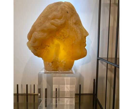 Scultura accademica del ‘900 in cera testa di Venere effetto ambra