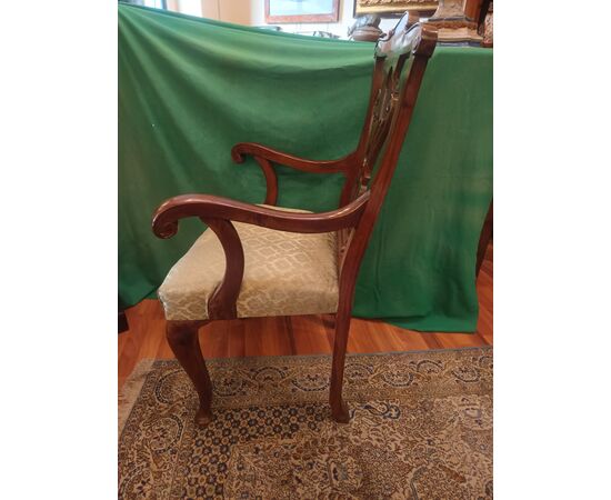 Elegante poltrona inglese