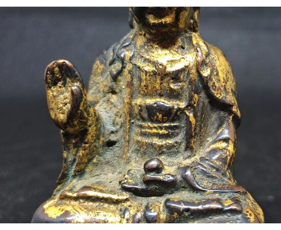 BRONZE GUANYIN - CHINA - 19TH CENTURY BRONZE GUANYIN - CHINA - 19TH CENTURY