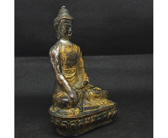 Sakyamuni Buddha - China - 19th Century Sakyamuni Buddha - China - 19th Century