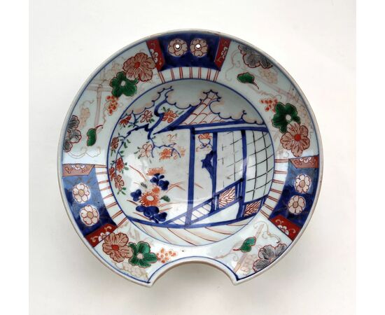 BARBER'S PLATE - IMARI - 18TH CENTURY BARBER'S PLATE - IMARI - 18TH CENTURY