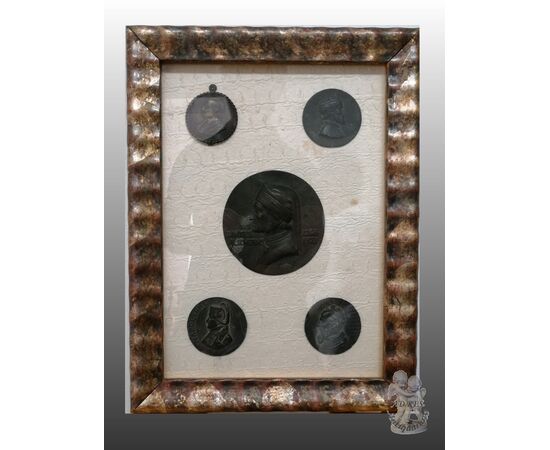 COLLEZIONE DI CINQUE PLACCHE IN BRONZO COLLEZIONE DI CINQUE PLACCHE IN BRONZO