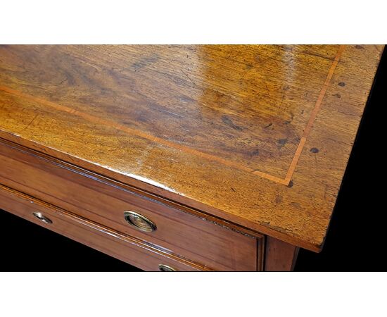 LOUIS XVI CHEST OF DRAWERS - EMILIA - 18TH CENTURY LOUIS XVI CHEST OF DRAWERS - EMILIA - 18TH CENTURY
