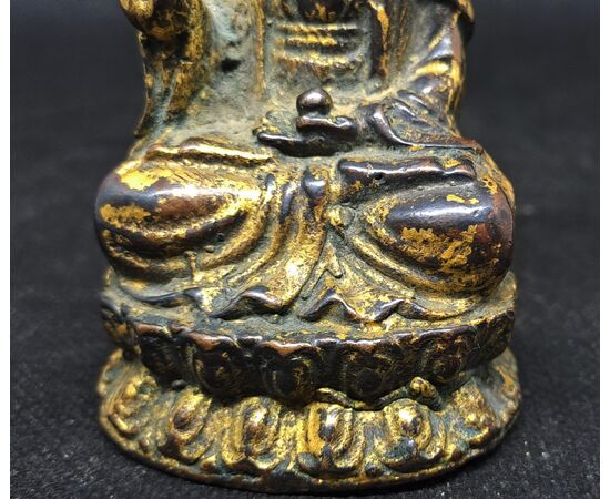 BRONZE GUANYIN - CHINA - 19TH CENTURY BRONZE GUANYIN - CHINA - 19TH CENTURY