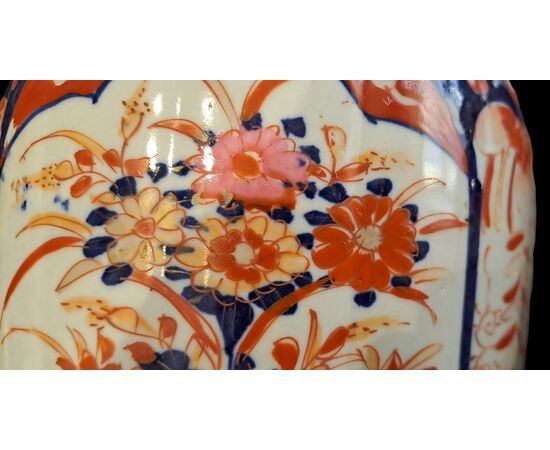 PAIR OF VASES - JAPAN - 19TH CENTURY PAIR OF VASES - JAPAN - 19TH CENTURY