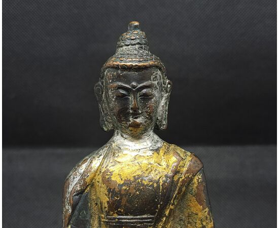 Sakyamuni Buddha - China - 19th Century Sakyamuni Buddha - China - 19th Century