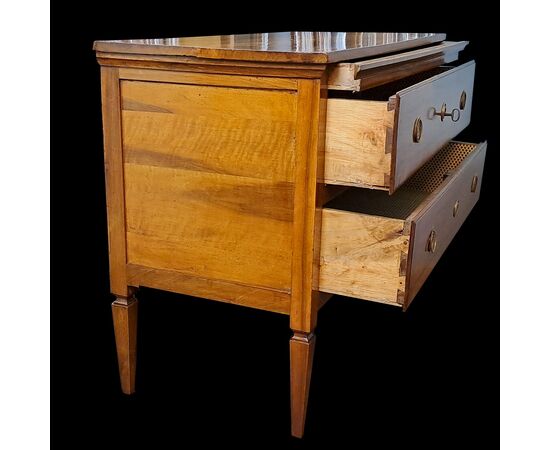 LOUIS XVI CHEST OF DRAWERS - EMILIA - 18TH CENTURY LOUIS XVI CHEST OF DRAWERS - EMILIA - 18TH CENTURY