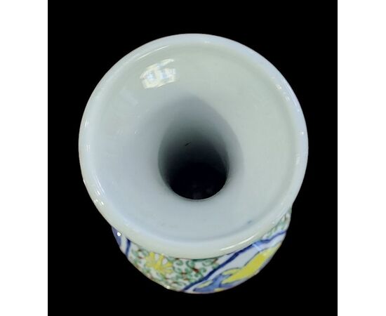 VASO IN PORCELLANA DIPINTA - CINA - XX SEC VASO IN PORCELLANA DIPINTA - CINA - XX SEC