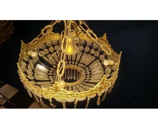 LAMPADARIO IN BRONZO DORATO LAMPADARIO IN BRONZO DORATO