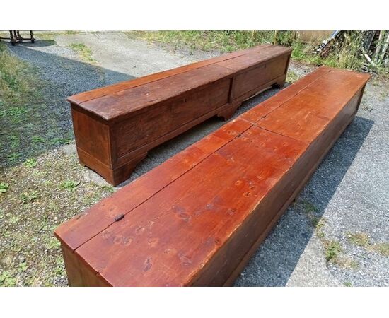 Coppia di cassapanche del 700 Coppia di cassapanche del 700