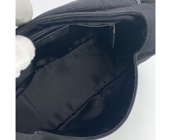 YVES SAINT LAURENT Borsa a Tracolla in Tela Col. Nero Easy S YVES SAINT LAURENT Borsa a Tracolla in Tela Col. Nero Easy S