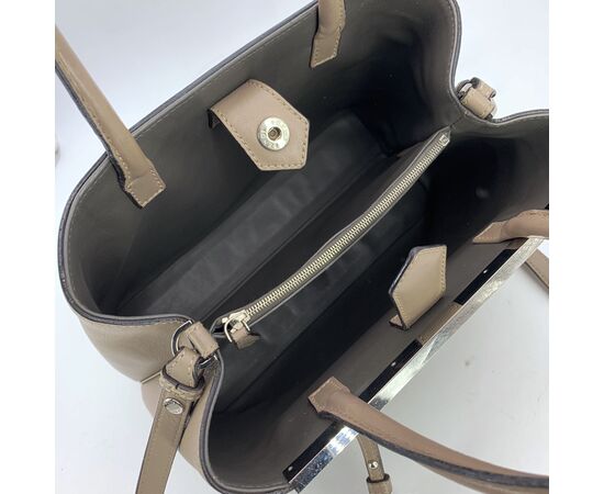 FENDI Borsa Shopper in Pelle Col. Grigio 2Jours M FENDI Borsa Shopper in Pelle Col. Grigio 2Jours M