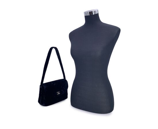 CHANEL Borsa a Tracolla Vintage in Velluto Col. Nero CC S CHANEL Borsa a Tracolla Vintage in Velluto Col. Nero CC S