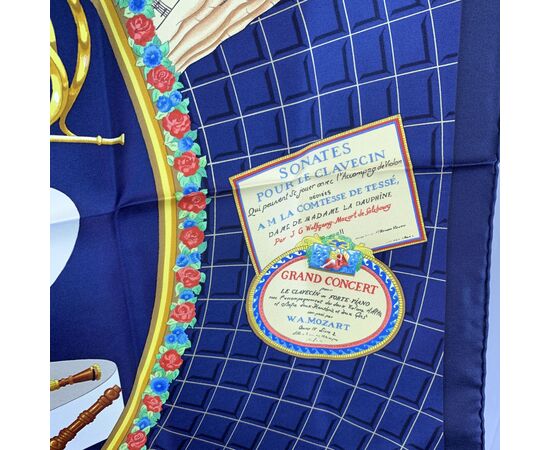 HERMES Foulard Vintage in Seta Col. Blu Carre 90