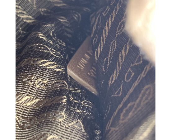 PRADA Borsa a Tracolla in Pelle Col. Beige Concept M PRADA Borsa a Tracolla in Pelle Col. Beige Concept M