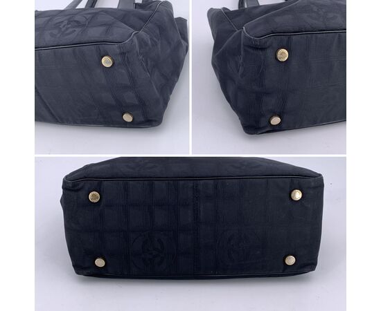 CHANEL Borsa Shopper in Tela Col. Nero New Travel Line M CHANEL Borsa Shopper in Tela Col. Nero New Travel Line M