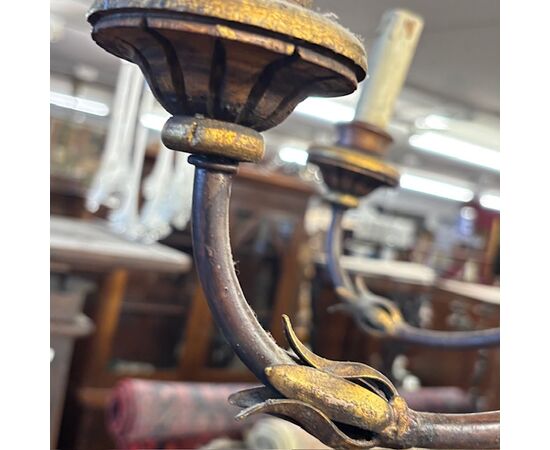 Antique 8-light chandelier, 1940s, turned wood and wrought iron. 90 cm diameter.