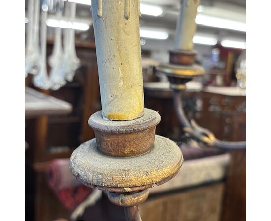 Antique 8-light chandelier, 1940s, turned wood and wrought iron. 90 cm diameter.