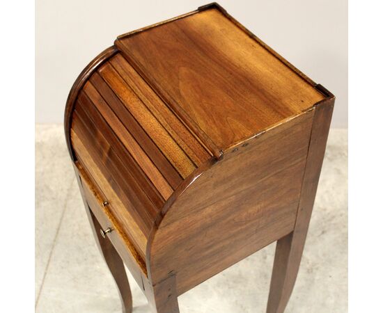 Antico comodino Direttorio in noce - Italia epoca '700