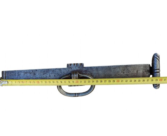 Due catenacci per porte XVIII secolo