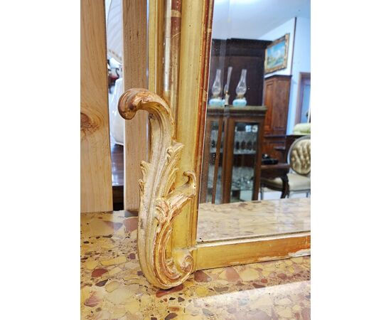 Specchiera in legno dorato