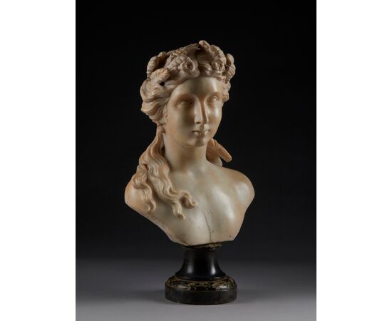 Marble bust of Ceres, Roman goddess of earth and fertility. White marble sculpture from the 17th century. Marble bust of Ceres, Roman goddess of earth and fertility. White marble sculpture from the 17th century.