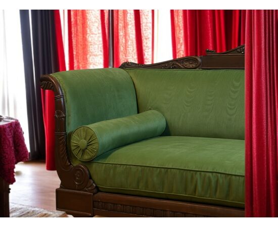 Divano Carlo X in noce massello