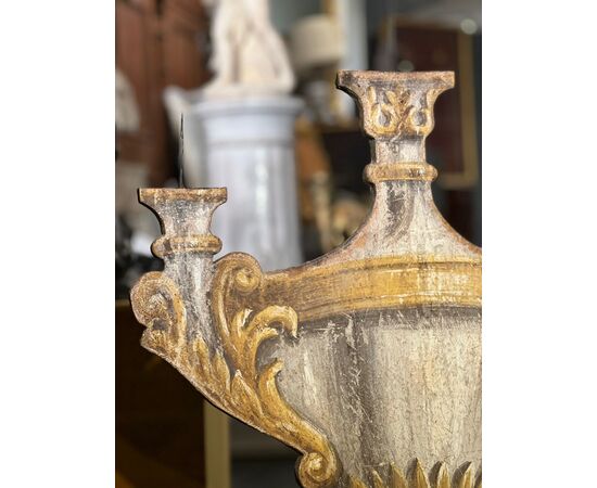 Pair of decorative trophies