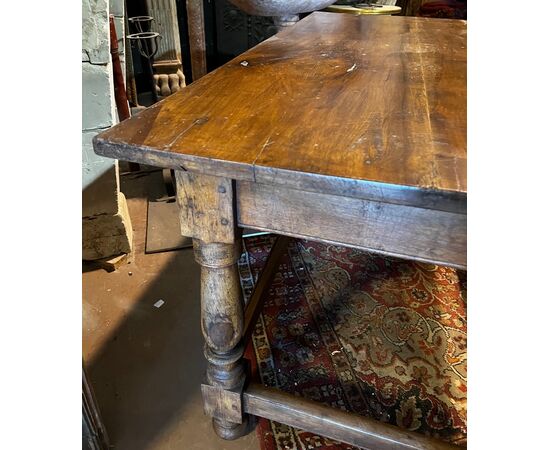 TAV327 - Tavolo antico con cassetto centrale, epoca '600, misure cm L 150 x P 90 x H 83