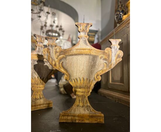 Pair of decorative trophies