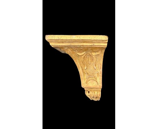 Mensolina applique in legno intagliato e foglia oro. Periodo Impero.