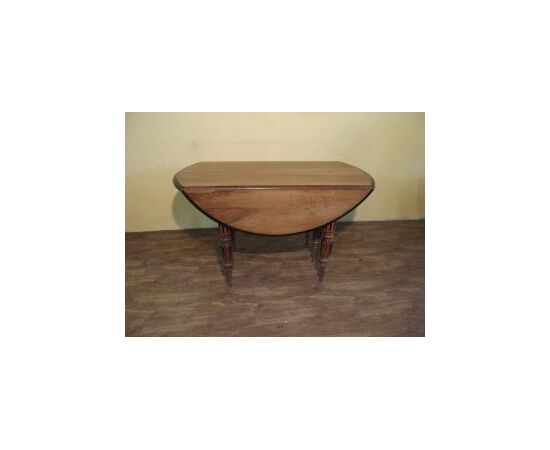 Louis Philippe style extendable walnut drop-leaf table, 19th century, L 129xW123xH75 cm