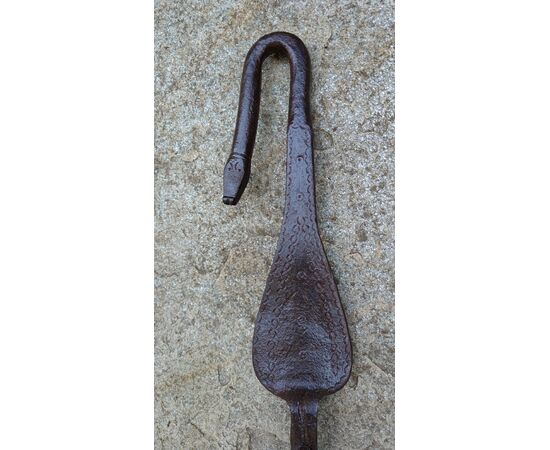 Large zoomorphic element of a wrought iron agricultural cart, 18th century