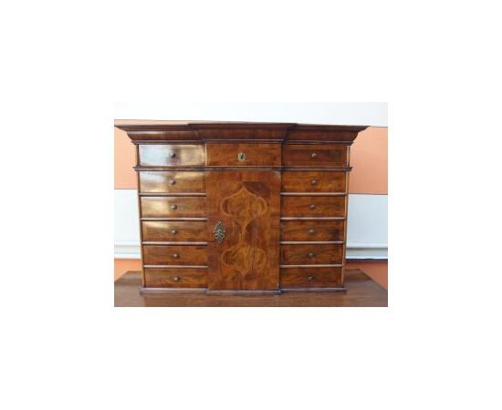 CREDENZA A DUE CORPI LASTRONATA EPOCA PRIMI 800
