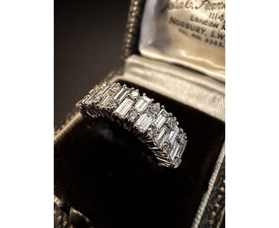 Anello  con  Diamanti