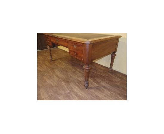 Large walnut desk, center style, Louis Philippe period, 19th century, cm L159xW55xW230