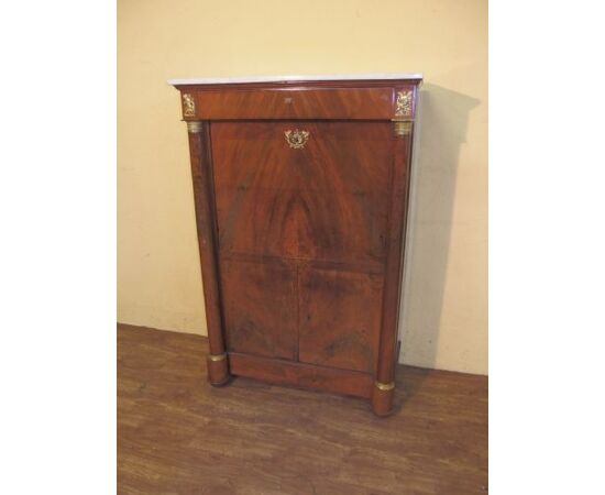 Empire style walnut secretaire with columns, 19th century, cm L96xP45xH147 Empire style walnut secretaire with columns, 19th century, cm L96xP45xH147