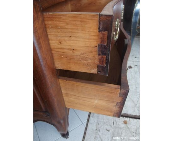 PROVENCAL STYLE WALNUT CHEST OF DRAWERS WITH TWO DRAWERS, 18TH CENTURY, cm L119xW58xH90