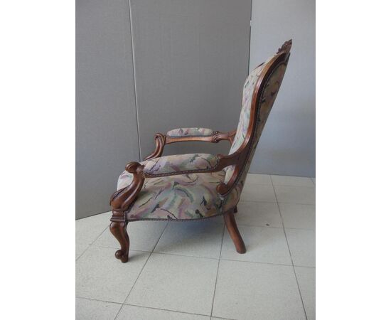 Louis Philippe style walnut armchair, 19th century, dimensions L72xP62xH98 cm