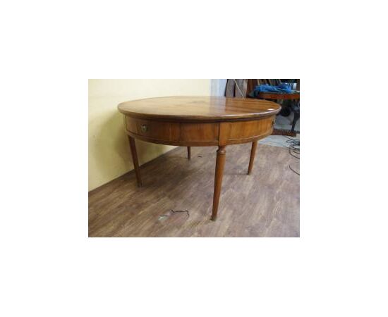 Round walnut table in Piedmontese Directory style, 19th century, diameter 130xH80 cm