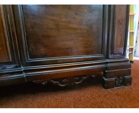 Chest. Mantuan manufacture of the 17th century.