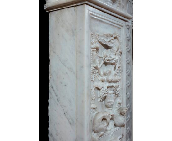 Important neo-Renaissance fireplace, 19th century