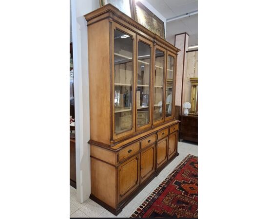 Libreria in larice Libreria in larice